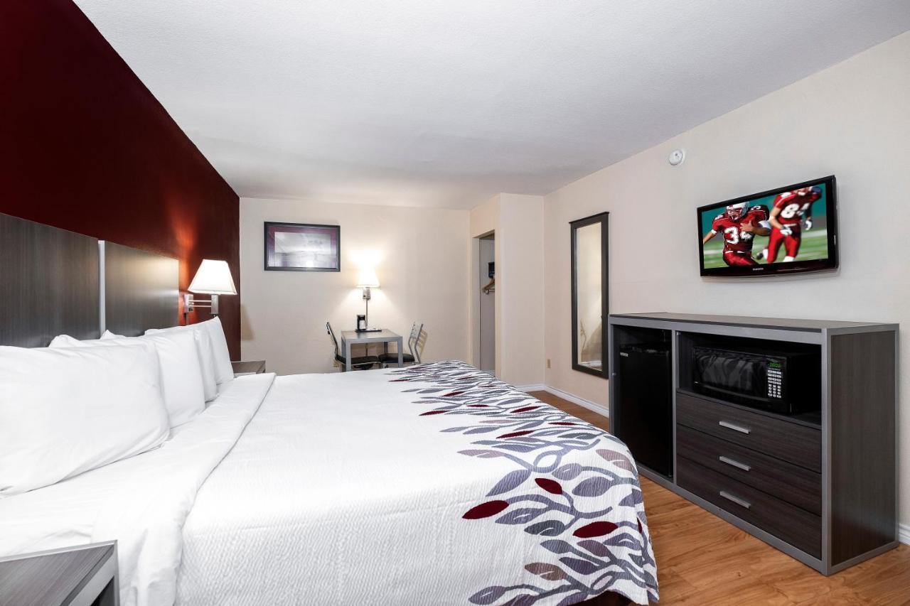Red Roof Inn Houston North - Fm1960 & I-45 Westfield Esterno foto